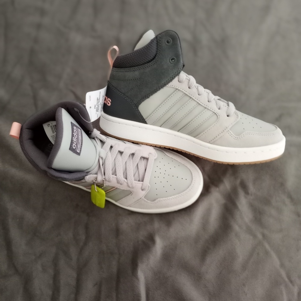 NIB ADIDAS NEO CF SUPERHOOPS MID W Size 7